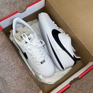 nike cortez